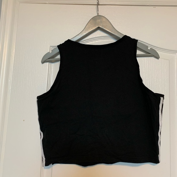 adidas crop top - Picture 2 of 3